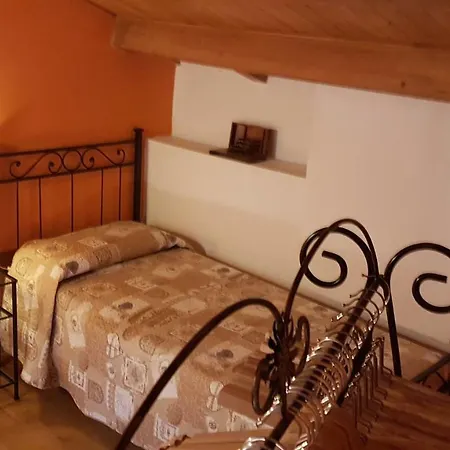 Holiday home Scaccia Pensieri *