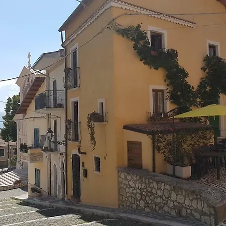 펜션 Scaccia Pensieri